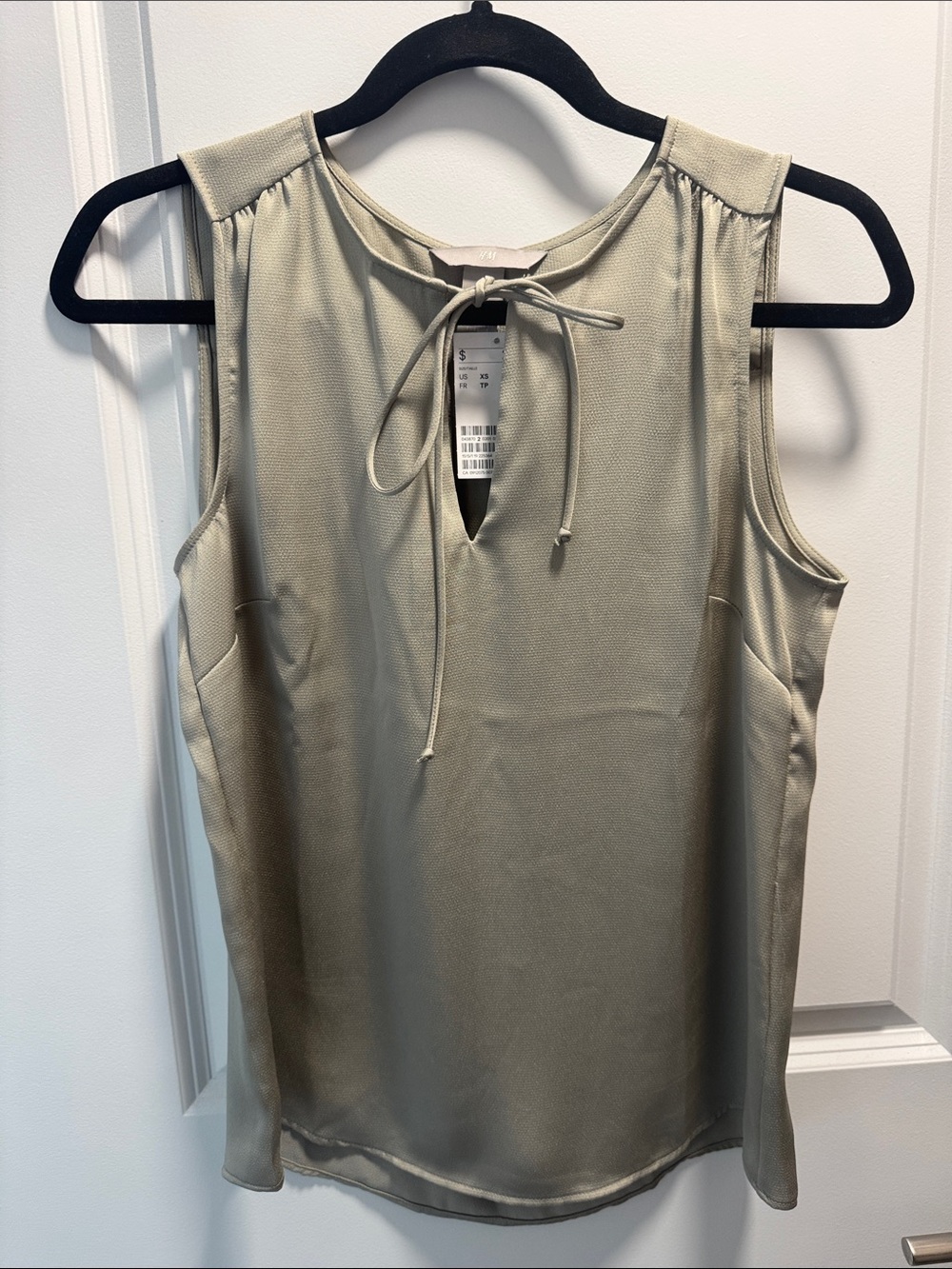 H&M Sleeveless Tie-Neck Camisole in Light Olive
